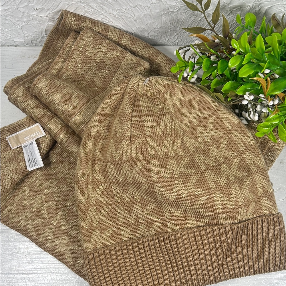 Michael Kors Tan Knit Hat and Scarf Set
